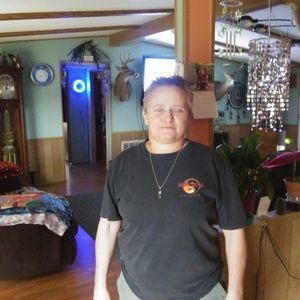 Meet your Posher, Crissy